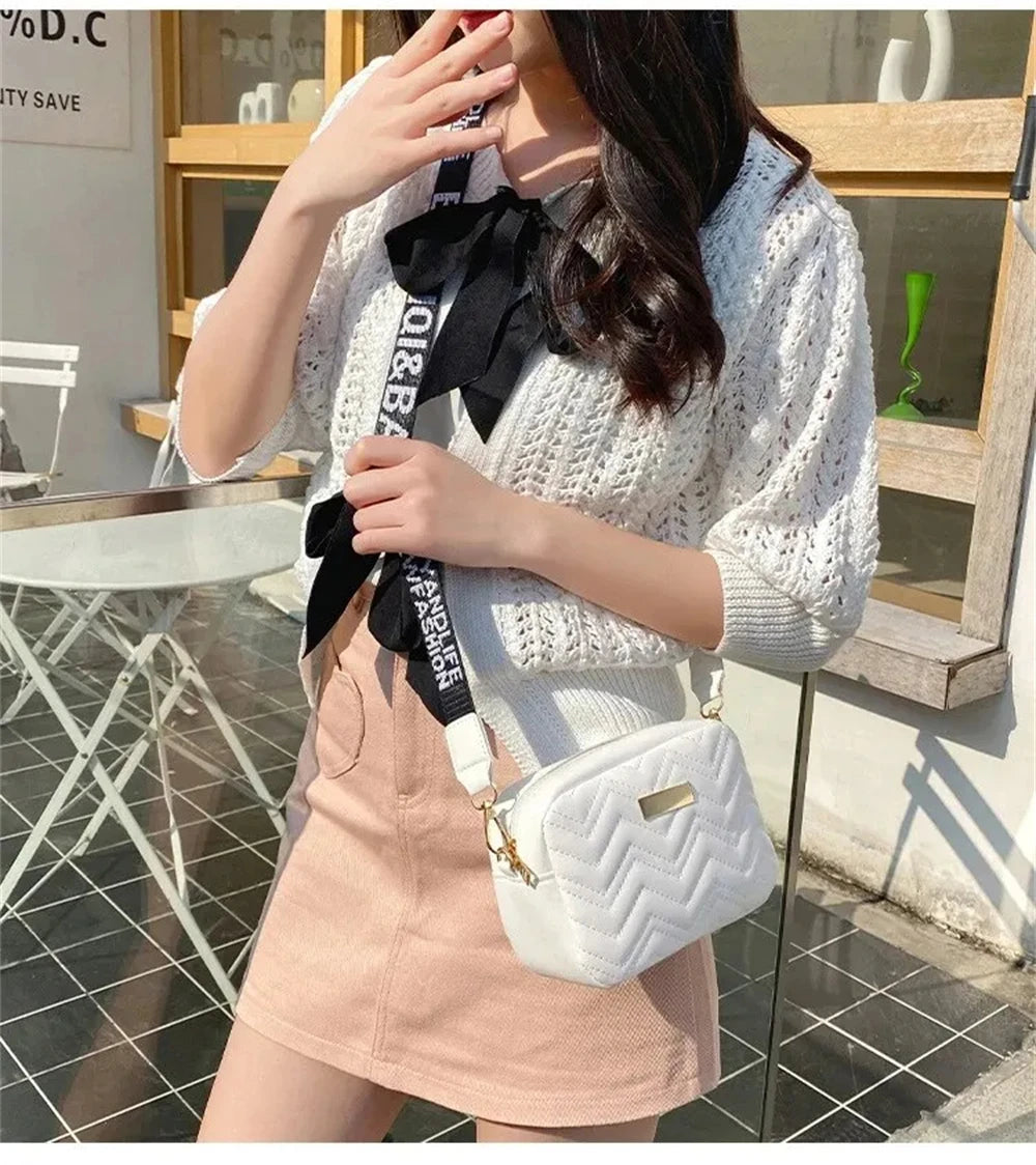 1Pcs Messenger Bag for Women Trend Lingge Embroidery Camera Female Shoulder Bag Fashion Ladies Crossbody Bags Bags for Wome