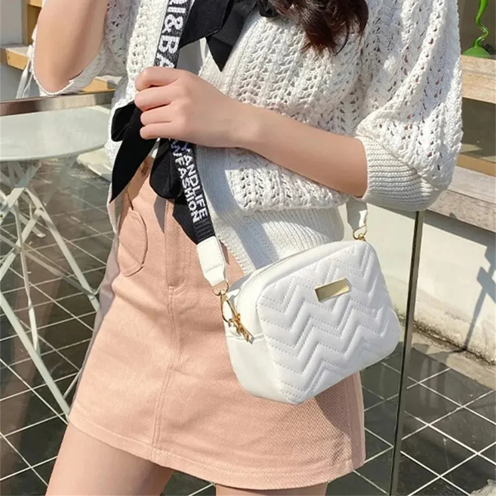 1Pcs Messenger Bag for Women Trend Lingge Embroidery Camera Female Shoulder Bag Fashion Ladies Crossbody Bags Bags for Wome